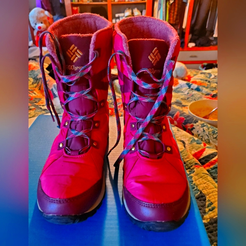 Columbia womens boots